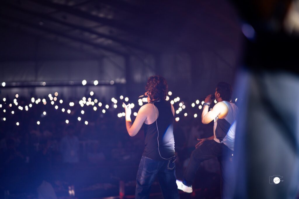 Concerts photograph by SidduVerse — SID02933