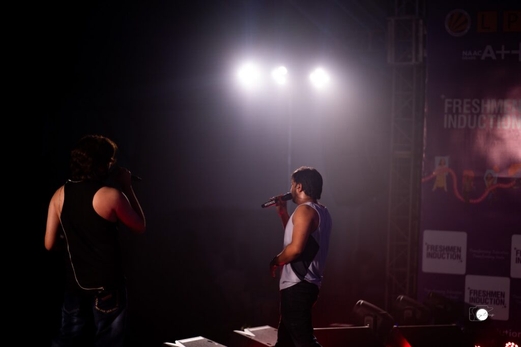 Concerts photograph by SidduVerse — SID02959