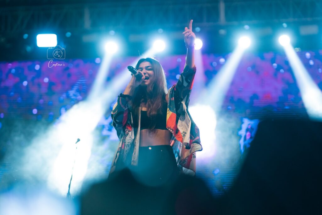 Concerts photograph by SidduVerse — SID05080