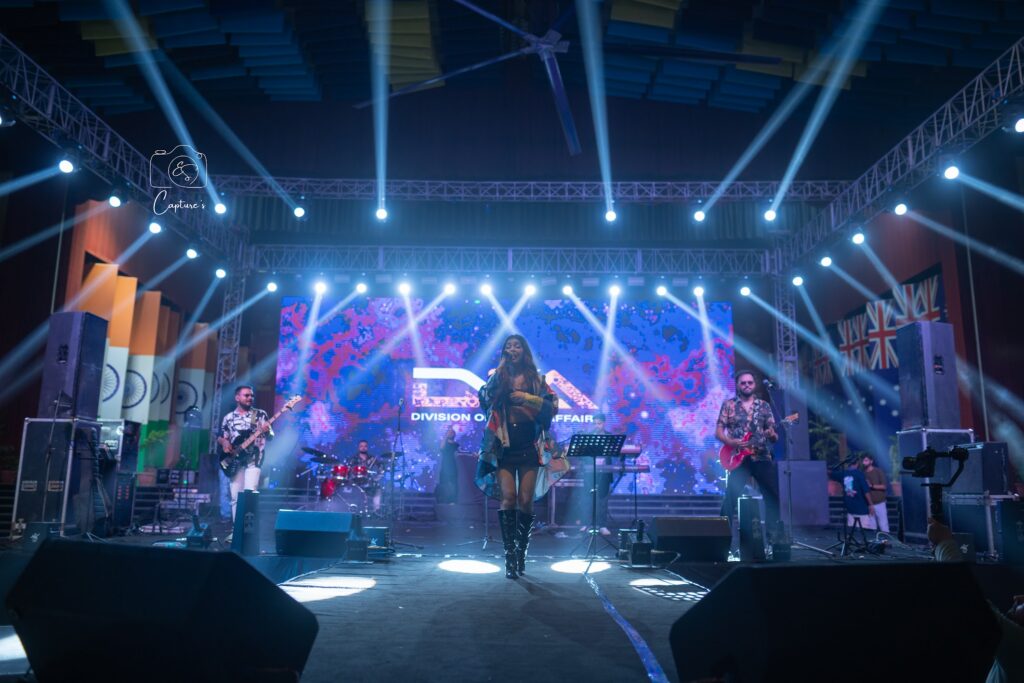 Concerts photograph by SidduVerse — SID05133