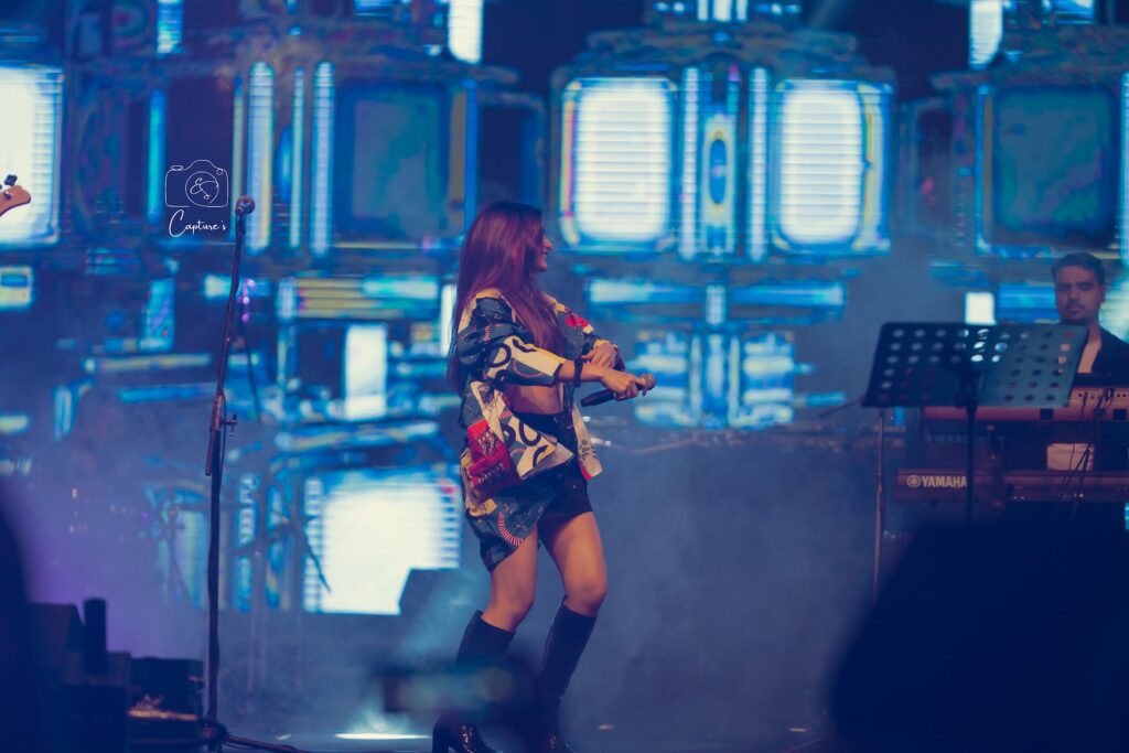 Concerts photograph by SidduVerse — SID05224