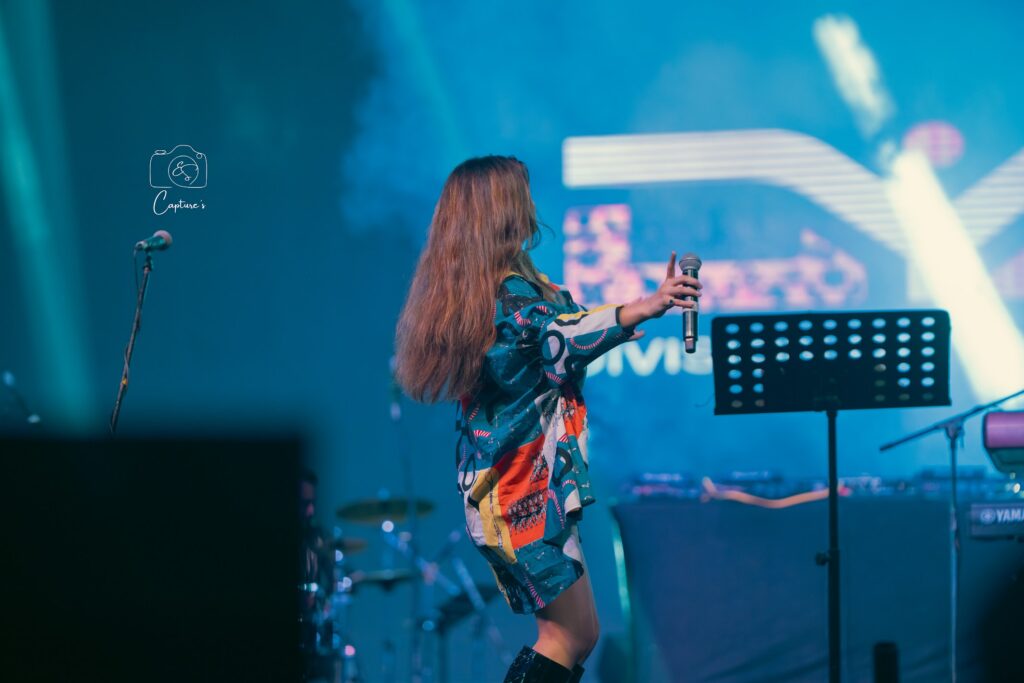 Concerts photograph by SidduVerse — SID05490