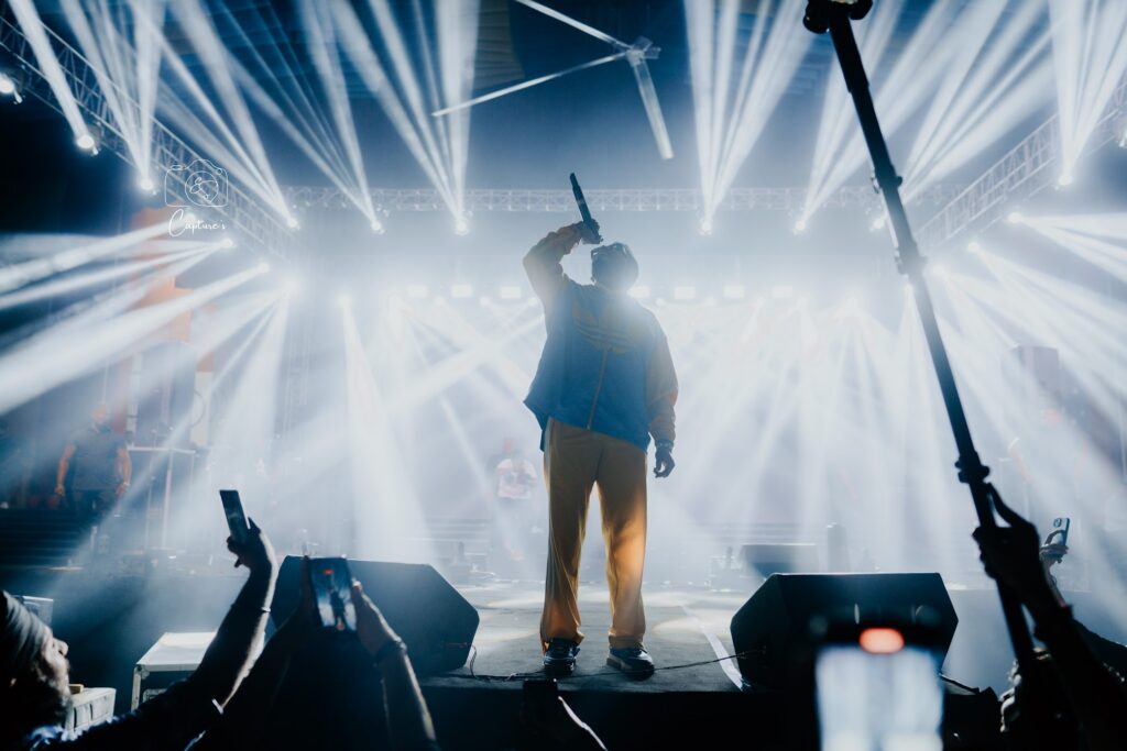 Concerts photograph by SidduVerse — SID05701