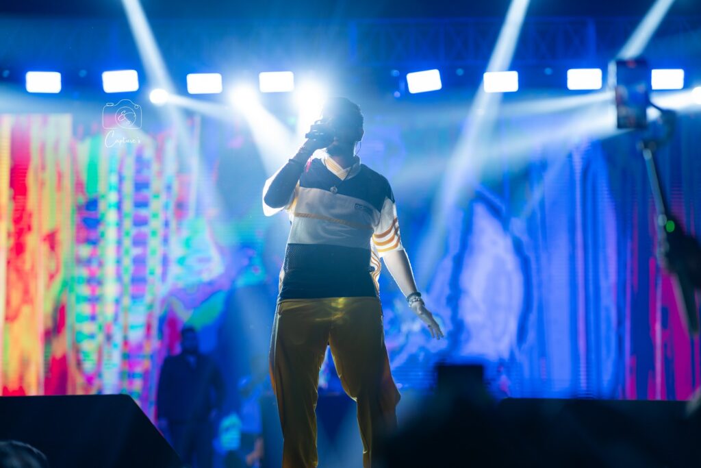 Concerts photograph by SidduVerse — SID05773