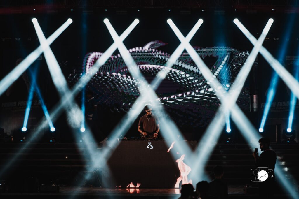DJ Concerts photograph by SidduVerse — SID09429