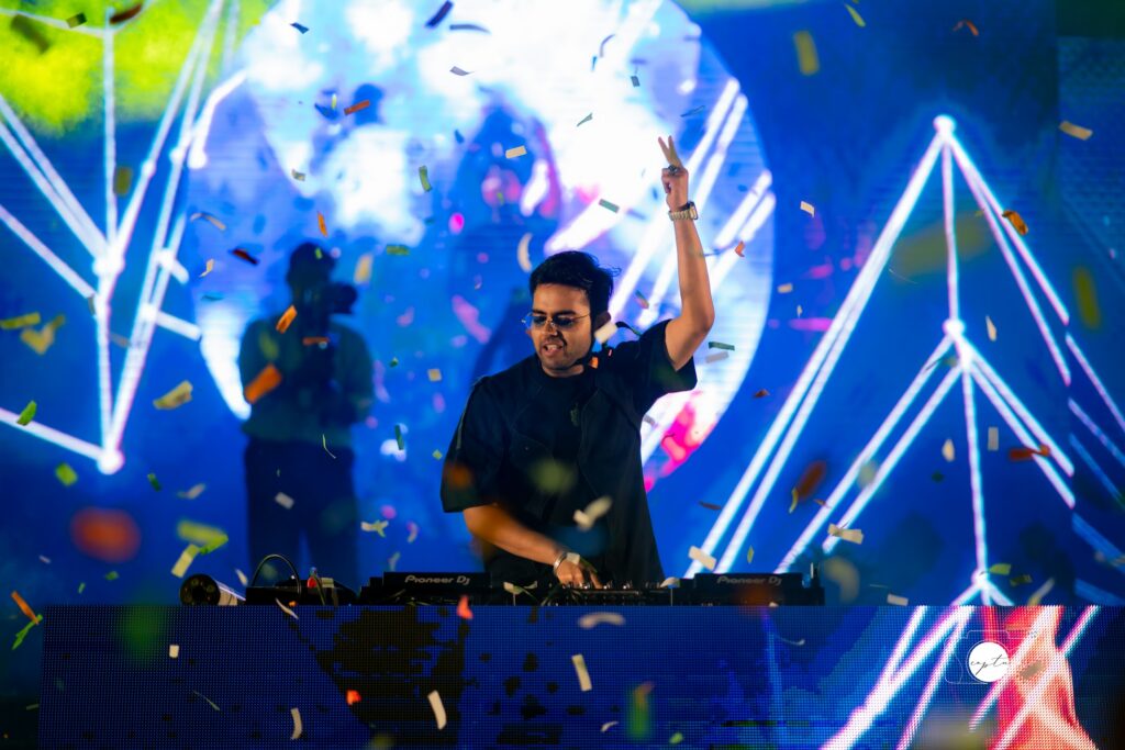 DJ Concerts photograph by SidduVerse — SID09542
