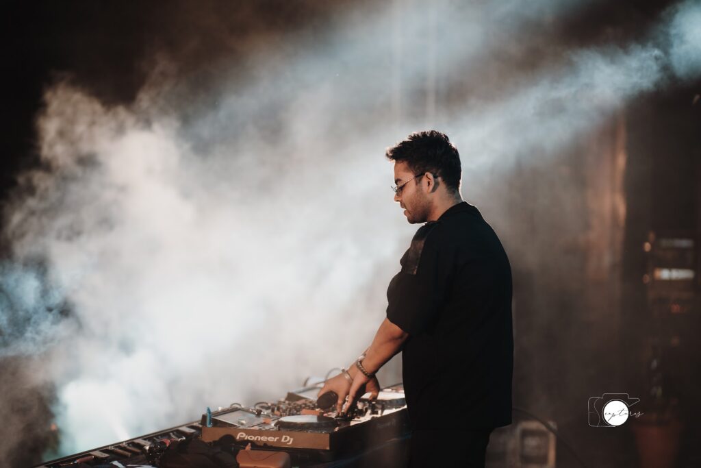 DJ Concerts photograph by SidduVerse — SID09573