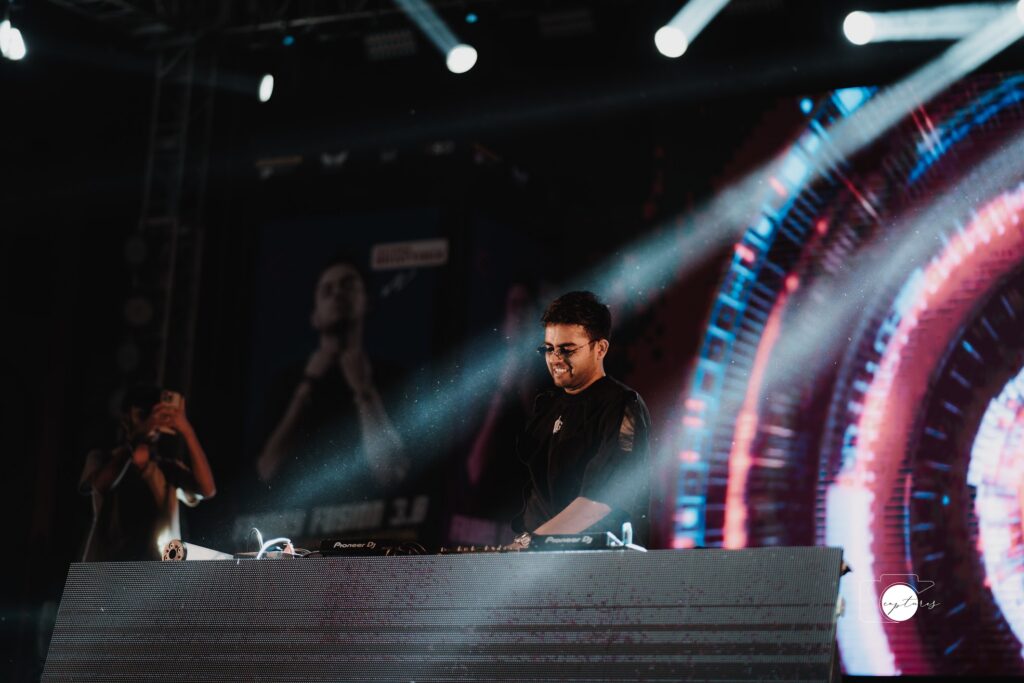 DJ Concerts photograph by SidduVerse — SID09646