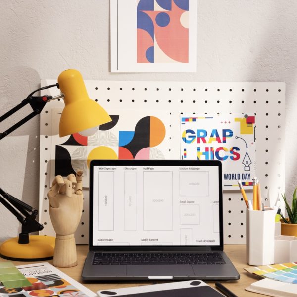 still-life-graphic-design-studio Large